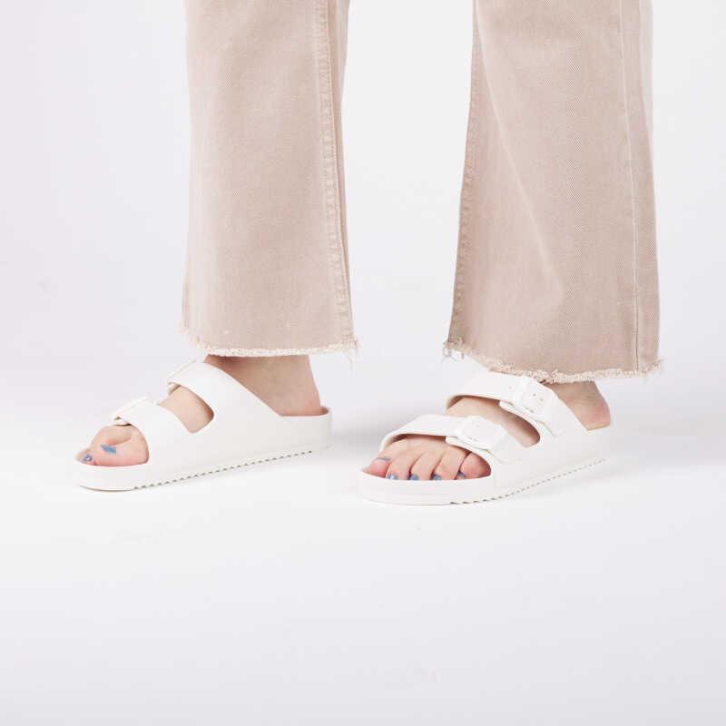 Coqui šľapky KONG W pearl shiny white